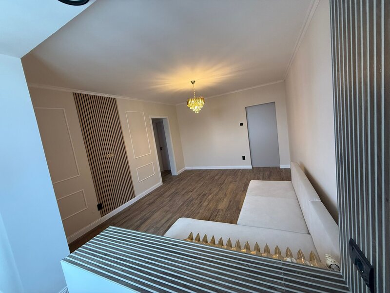 Drumul Taberei Raul Doamnei, vanzare 2 camere, etaj 10, bloc 2 lifturi.