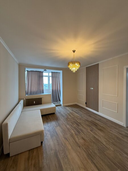 Drumul Taberei Raul Doamnei, vanzare 2 camere, etaj 10, bloc 2 lifturi.