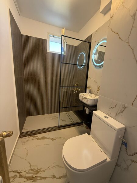 Drumul Taberei Raul Doamnei, vanzare 2 camere, etaj 10, bloc 2 lifturi.